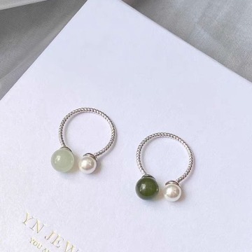 Retro Imitation Hetian Jade Pearl Light Luxury Rings
