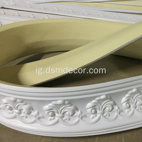 Ụfụfụ na-agbanwe okpueze Moldings