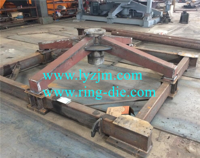 CE new advanced BF14100 wood chips linear screener wood chips vibration siever / swinging sifter for MDF production line