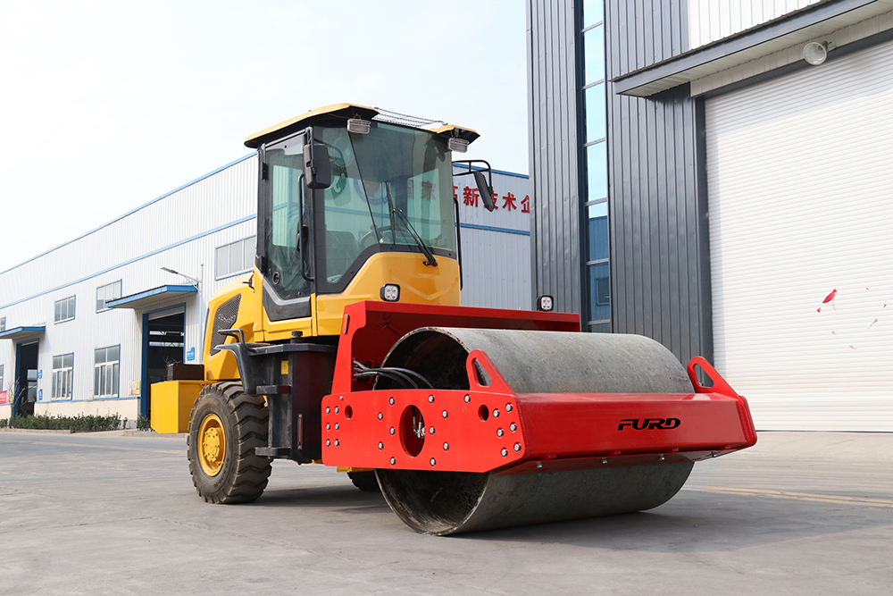 Good Design 6 Ton Vibratory Soil Compactor Front Single Drum Road Roller