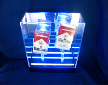 2023 Luxury LED Illuminated Acrylic Cigarette Display Case with Custom Logo