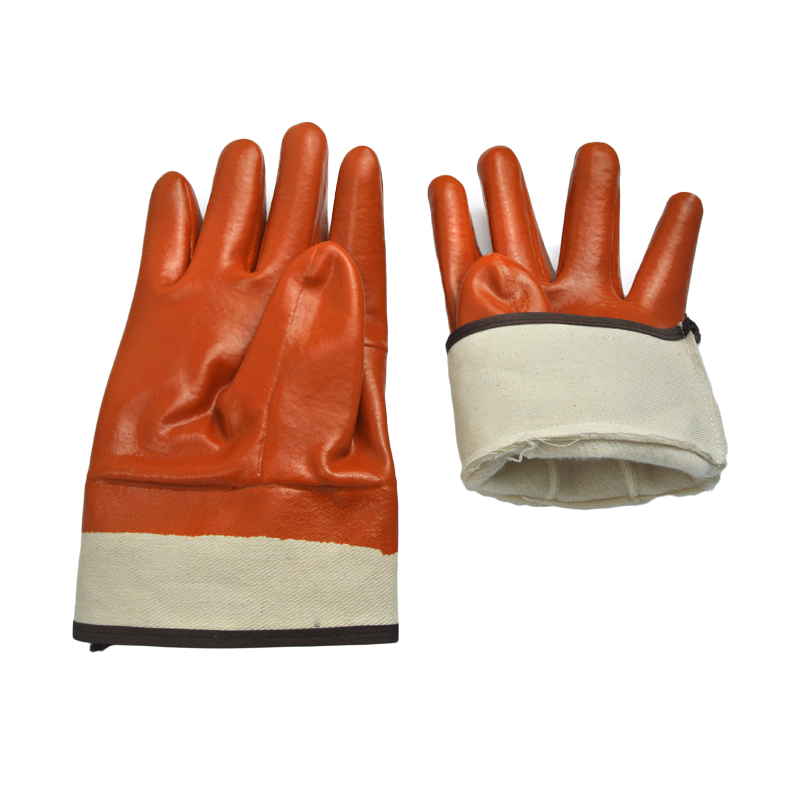 Brown PVC coated gloves foaminsulated linning safety cuff