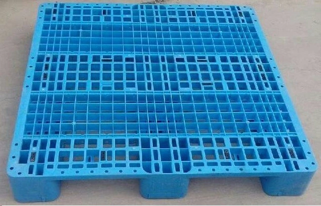 Steel Reinforced 1100 X 1100 mm Plastic Pallet for Warehouse