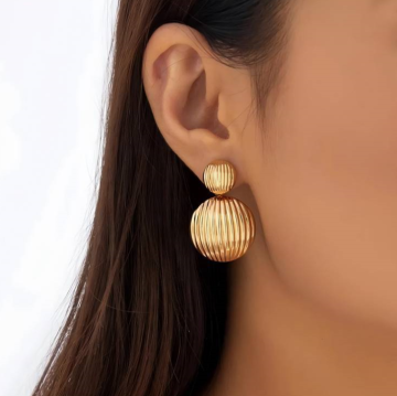 Stylish Simple Earrings Creative Shell Line Geometric Design