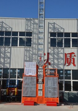 Machinery for Small Industries Construction Hoist