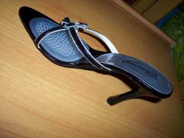 Woman Foot Front Pad