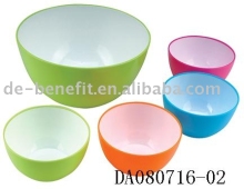 plastic dinnerware