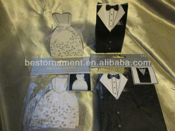 Elegant Bride and Groom Attire Wedding Favor Boxes