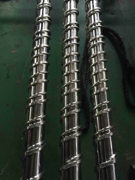 Advanced Bimetallic Screw Design for Extrusion