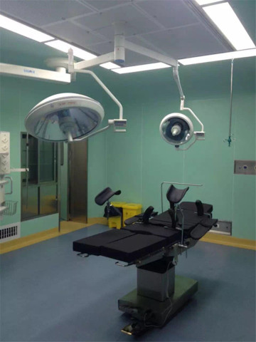 Surgical instrument halogen shadowless light