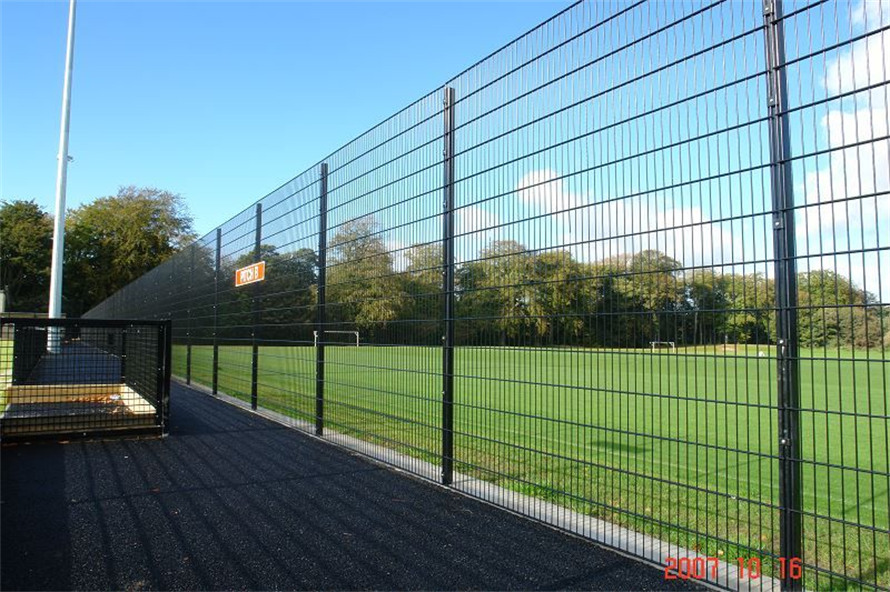 PVC Coated Galvanized 3D Welded Wire Mesh Fence