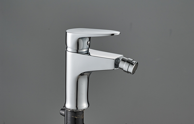 Promotion series sanitary ware faucet brass toilet bidet mixer for super market