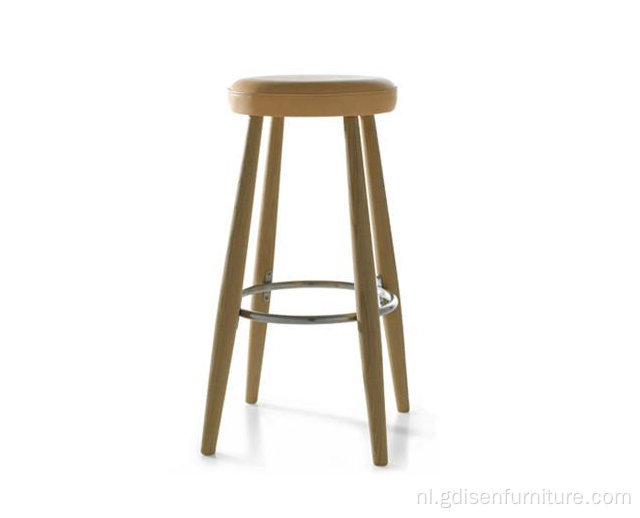 CH58 Bar Stool ontworpen door Hans J. Wegner