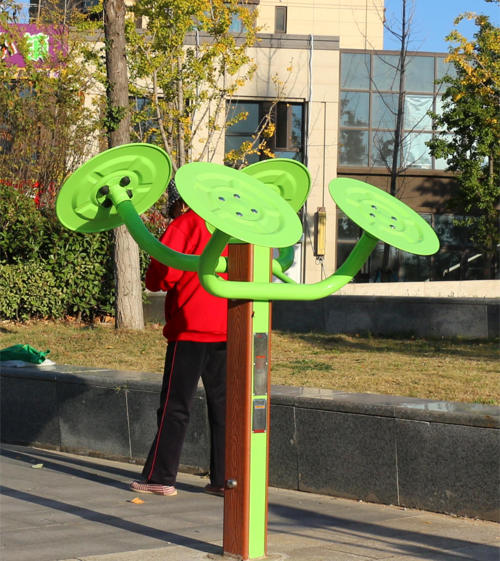 Оборудование для фитнеса на открытом воздухе Outdoor fitness equipment