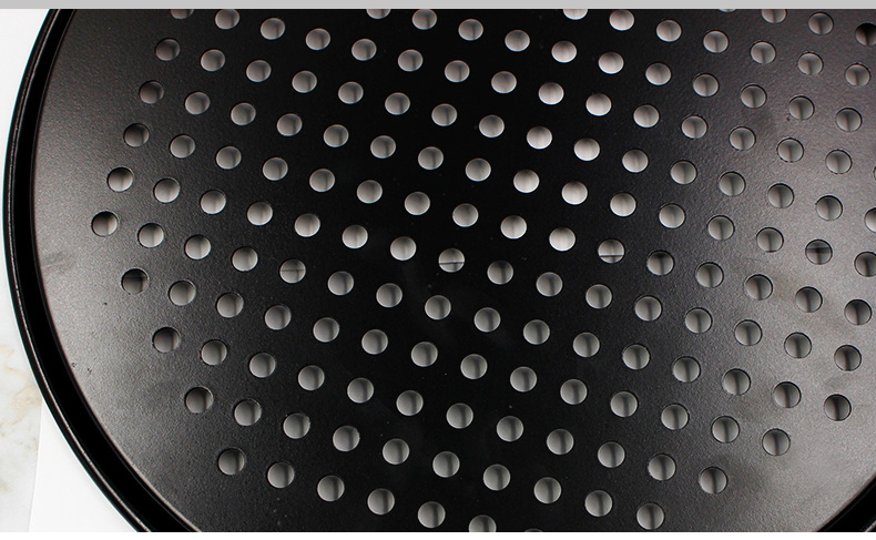 Round Perforated Steam Pan Black06