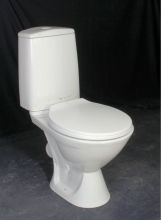 Russia Market made in Chinese ceramic factory stock two piece X-trap toilet