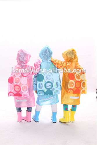 New design pvc raincoat with backpack,raincoat fashionable,cartoon child costume