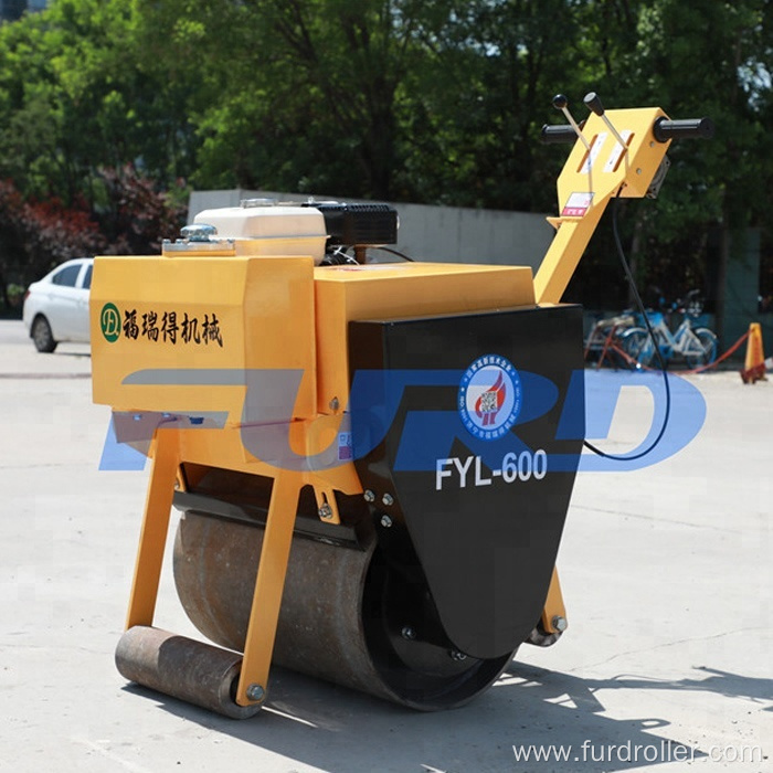 325kg Mini Road Roller/ Honda GX160 Hand Earth Compactor (FYL-600)