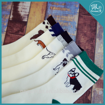 Custom Factory Price Fashion Branded Socks
