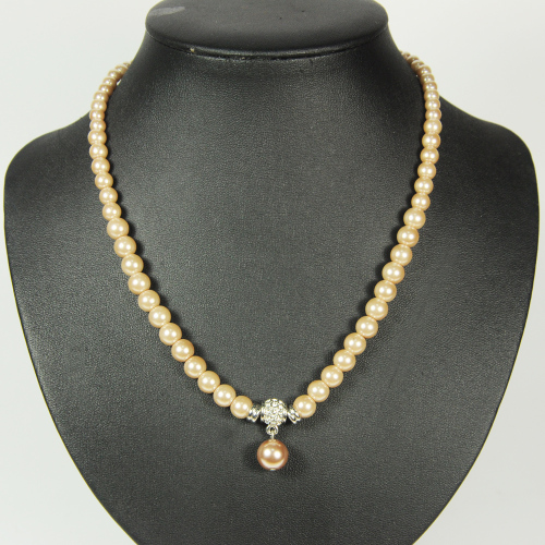 Collane di perle di Faux all&#39;ingrosso