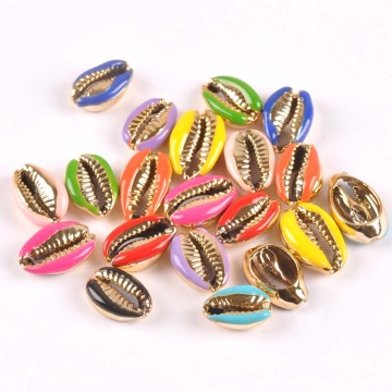 Natural Cut Cowrie Shells Golden Plated Seashell Conch Beads Tribal Jewelery Handmade Craft Accessories DIY trs0307