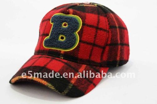 100% polyester plaid warmer baseball Cap