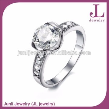 Titanium Imitation Jewelry Designer Wedding Diamond Ring