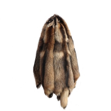 cheap price red color raw fur skins raccoon fur hide