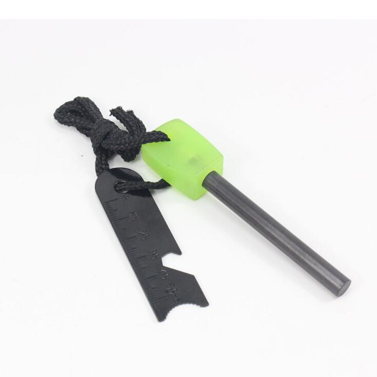 Luminous ferro rod fire starter with handle glow in the dark,Outdoor magnesium flint fire starter with luminous handle