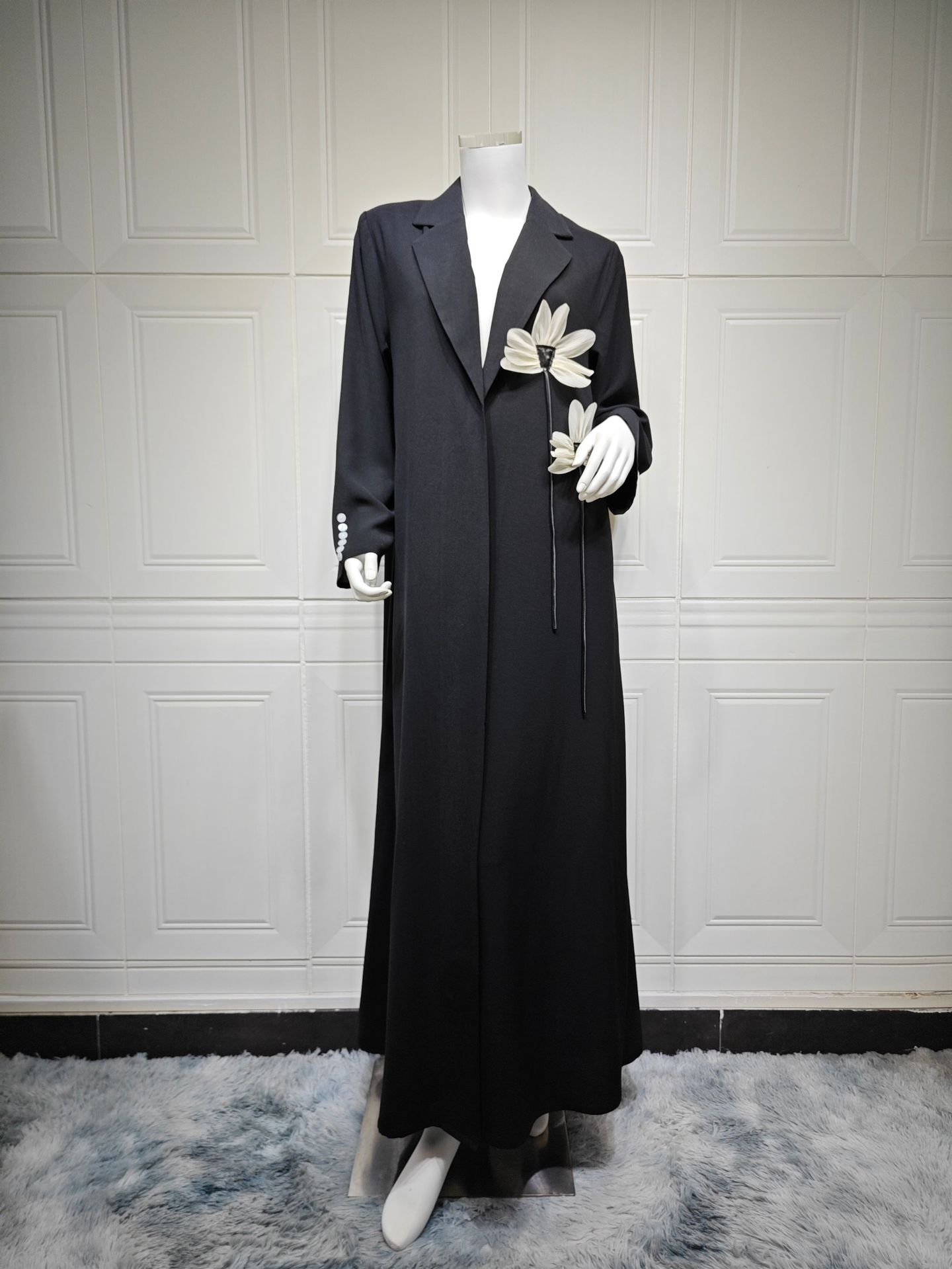 یقه برگردان 3 بعدی گلدار مشکی باز Abaya MQ272 (2) Lapel Collar 3D Floral Black Open Abaya MQ272 (2)