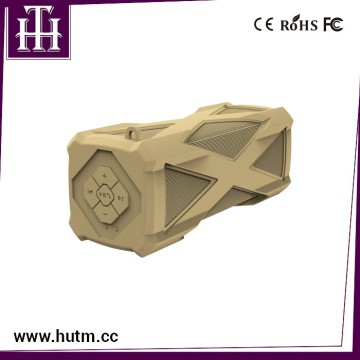 World Class Factory Metal Hook Loudspeaker Bluetooth