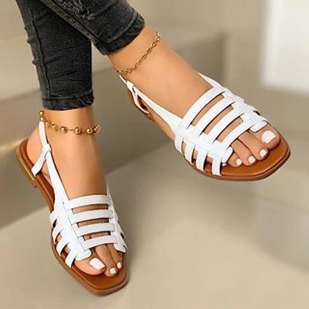 2021 New Flat Sole Single Shoes Fashion Hollow out Beach Shoes Women's Sandals in Spring and Summer