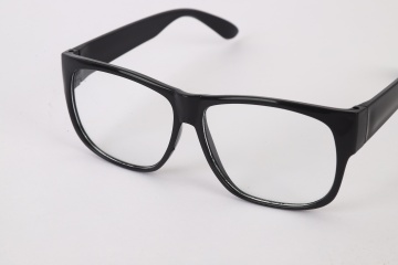 Wear Comfortable Flat Lenses