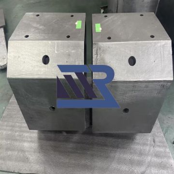 Carbon fiber shaped heat insulation cylinder