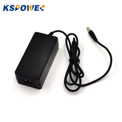 KC KCC tanúsítvánnyal rendelkező 28V 2A Power Adapter