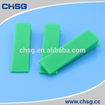 new goods green color plastic tile cross tile wedges (CHSG)