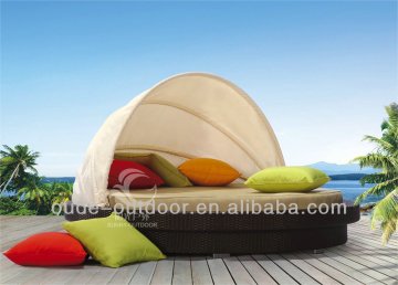 rattan round sunbed