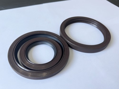 High Performance Combination Pad for Crankshaft Seals