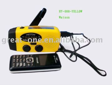 crank solar radio with LED flashlight