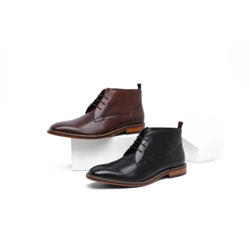 Men's Boots With High Top Shoe