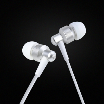 New Stereo Bass Metal Earphone With Color Package