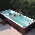 Grande recipiente para piscina com design moderno para massagem ao ar livre