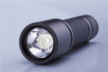 Professional CR123 battery waterproof led lighting torch