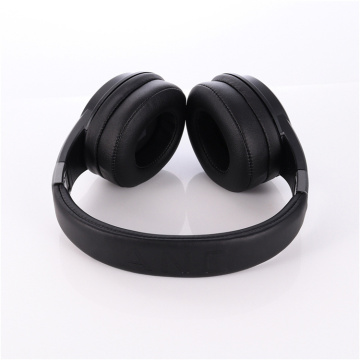 Bluetooth Over Ear Headphones Wireless Built-in Microphone