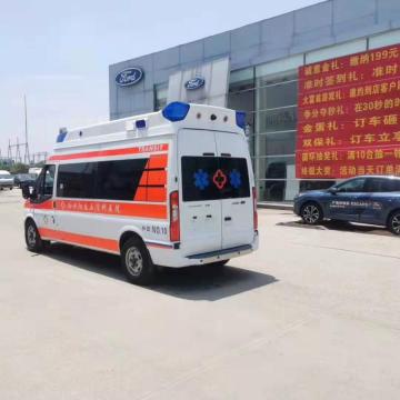 negative pressure Medical ambulance with insolation chamber