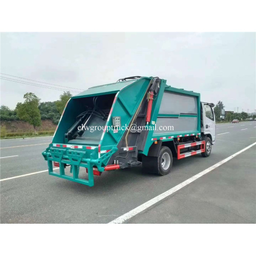 Trak sampah jenis hidraulik diesel 8cbm diesel