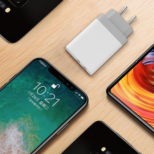 USB Duvar Şarj Cihazı 15.5W Telefon Şarj Cihazı Adaptörü