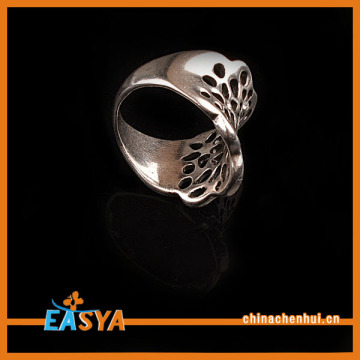 New Crystal Cut Out Flower Silver Ring Cheap