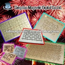 Magnetic puzzle knife die