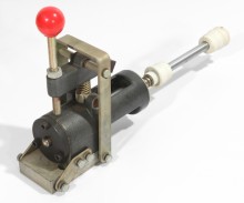 Fancy Yarn Short Fiber Hollow Spindle Twisting Machine